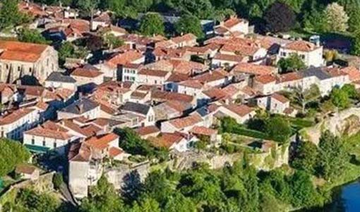 沙坪坝回乡建别墅为什么一定要选专业乡墅公司